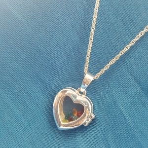 Adorable heart birthstone pendant